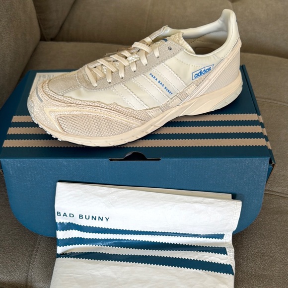 Adidas White and Blue Sneakers - Picture 3 of 3